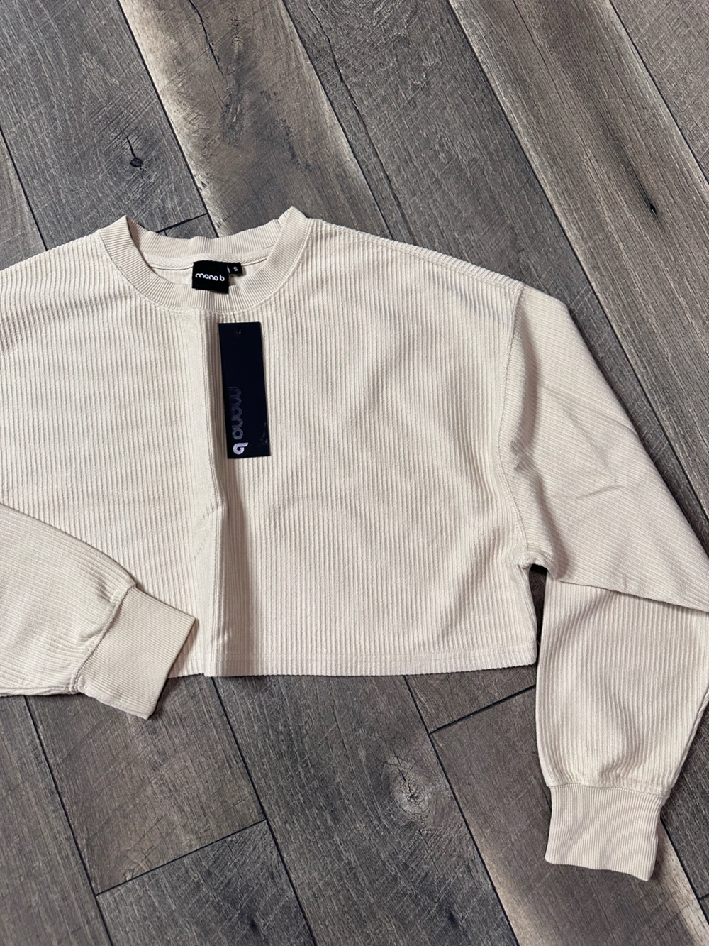 Mono B Ribbed Crop Pullover - Picture 3 of 7